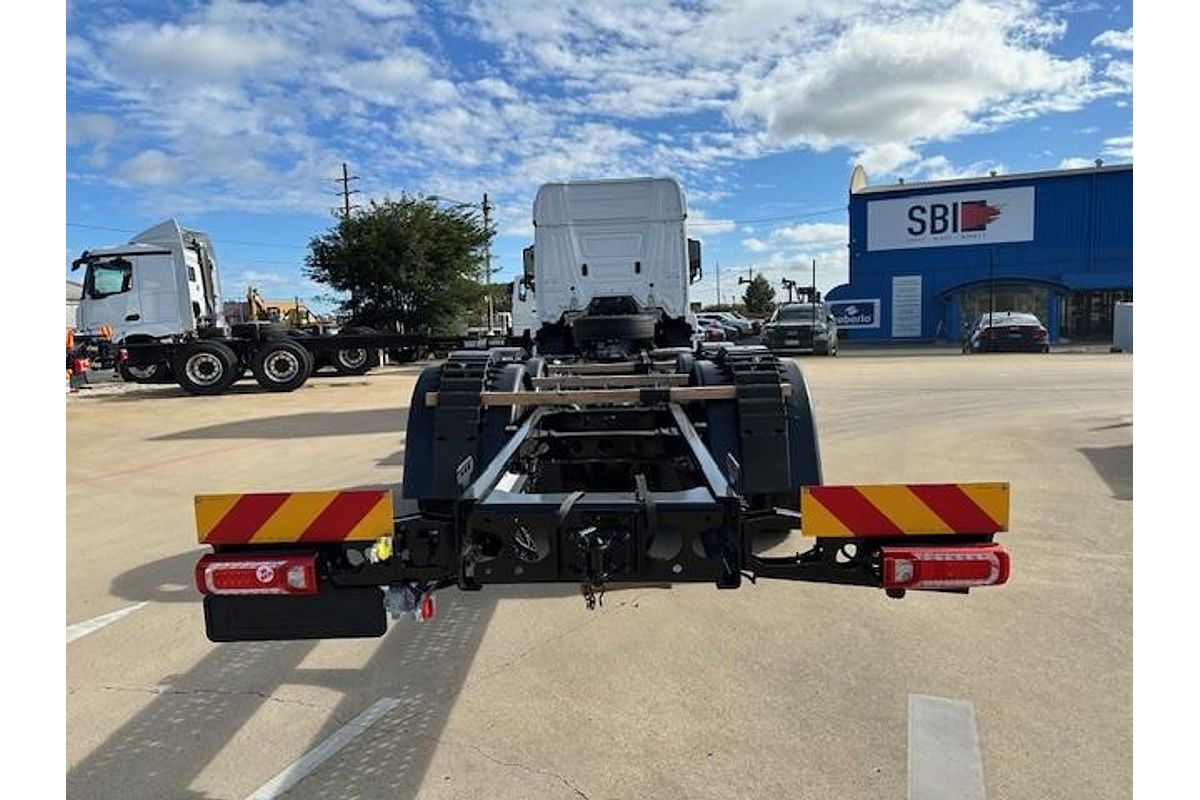 2024 Mercedes-Benz Actros 2646