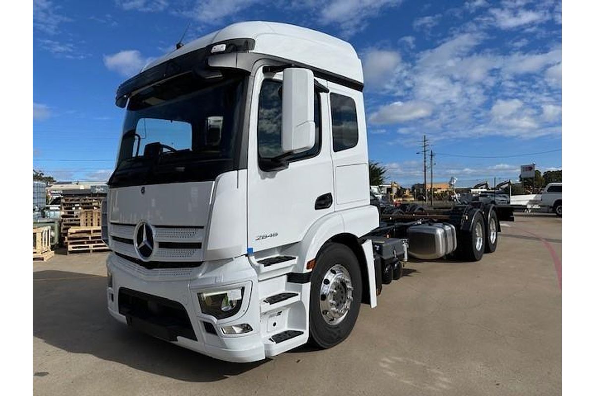 2024 Mercedes-Benz Actros 2646