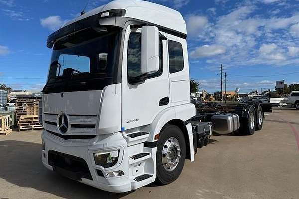 2024 Mercedes Benz Actros 2646