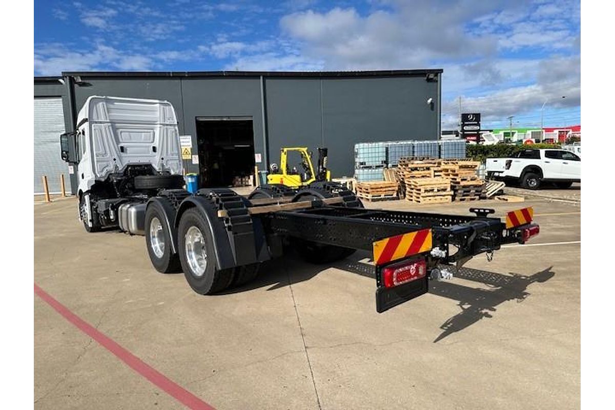 2024 Mercedes-Benz Actros 2646