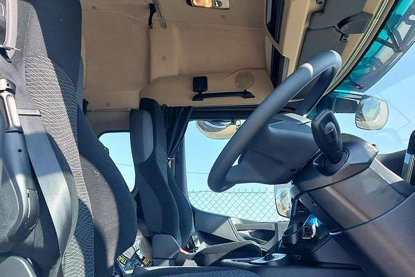 2024 Mercedes-Benz Actros 2646