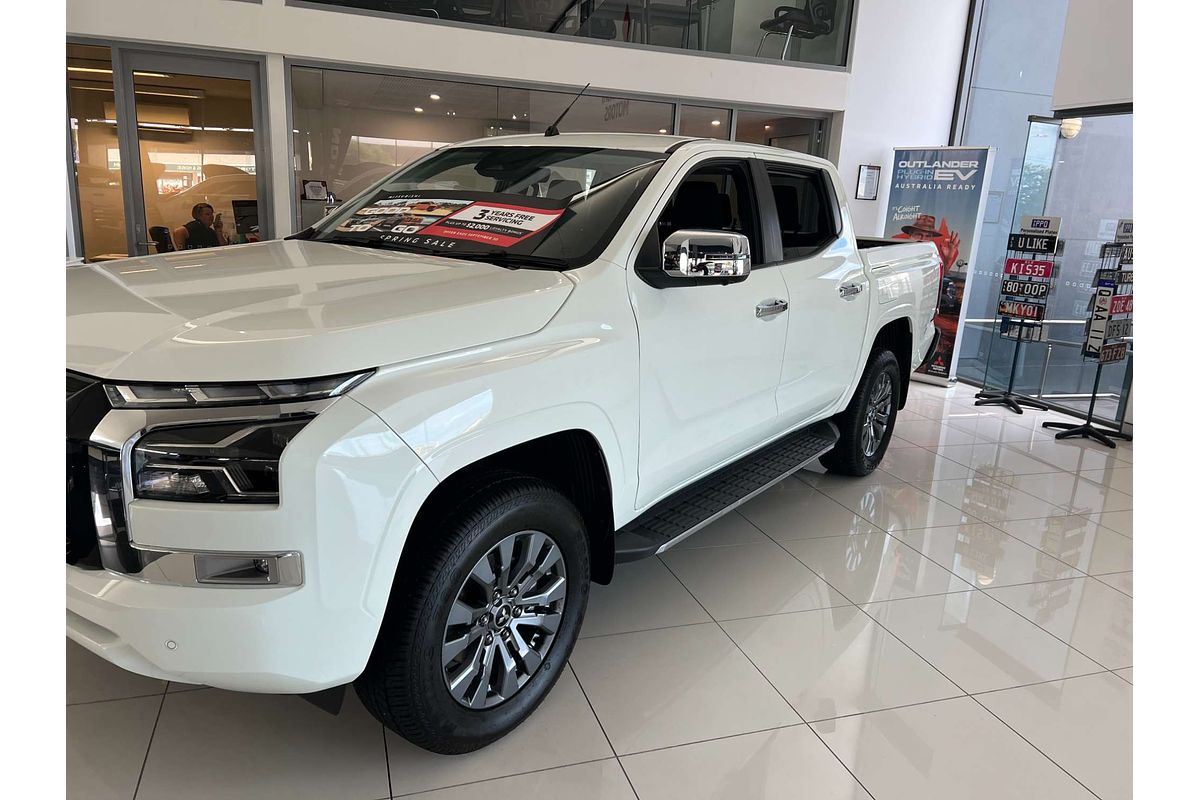 2024 Mitsubishi Triton GLS MV 4X4