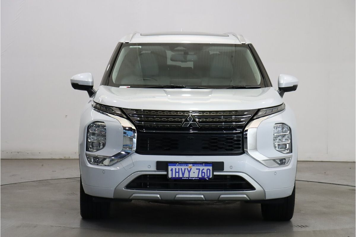 2023 Mitsubishi Outlander Exceed ZM