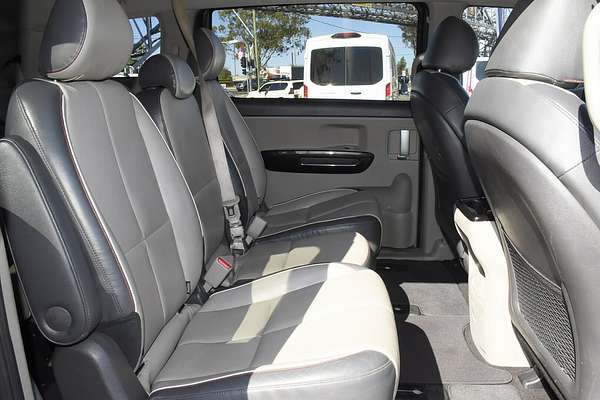 2015 Kia Carnival SLi YP