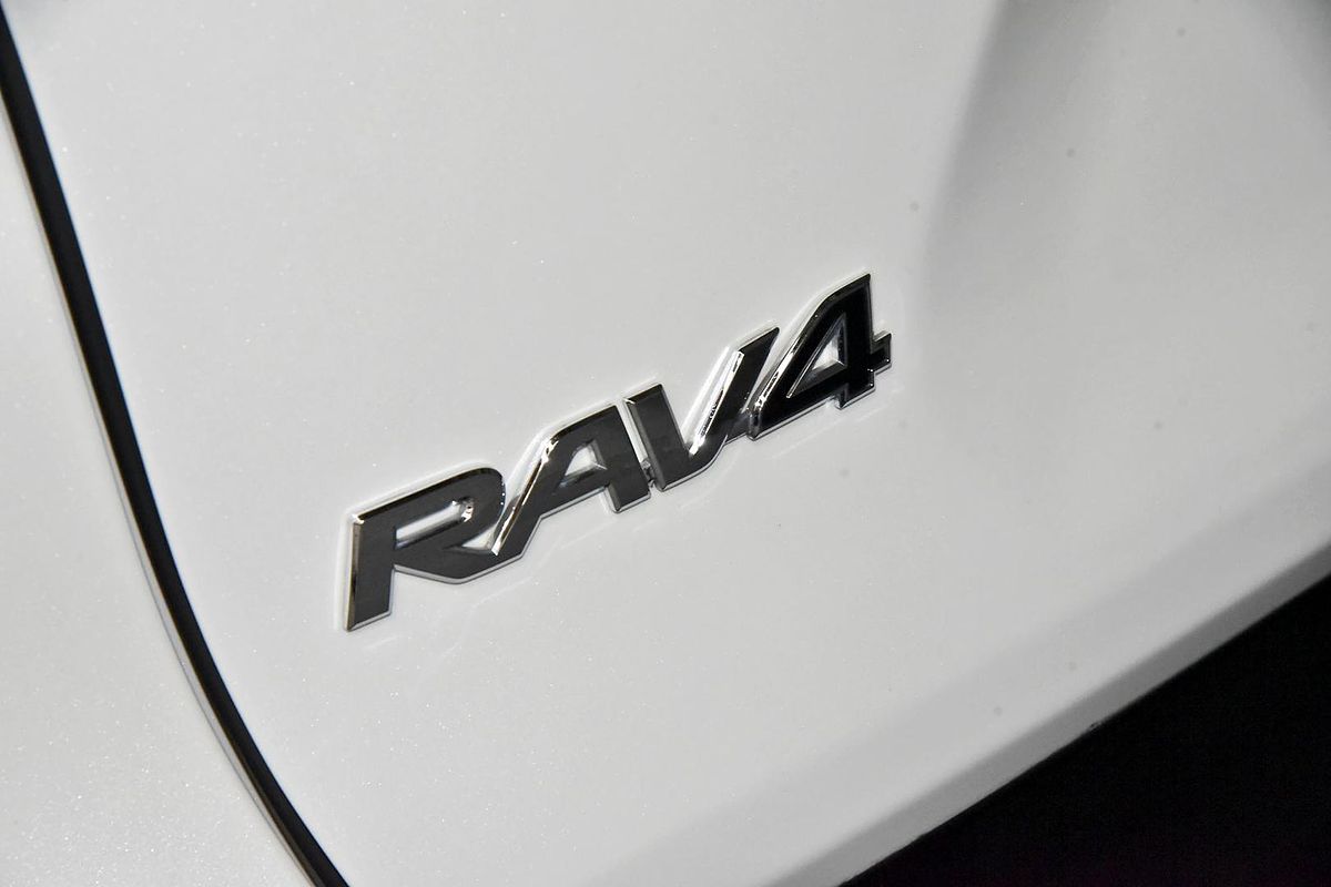 2022 Toyota RAV4 XSE AXAH54R