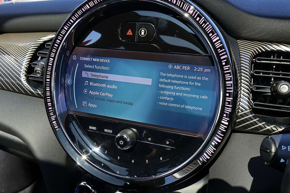 2023 MINI Hatch Cooper SE Resolute F56 LCI-2