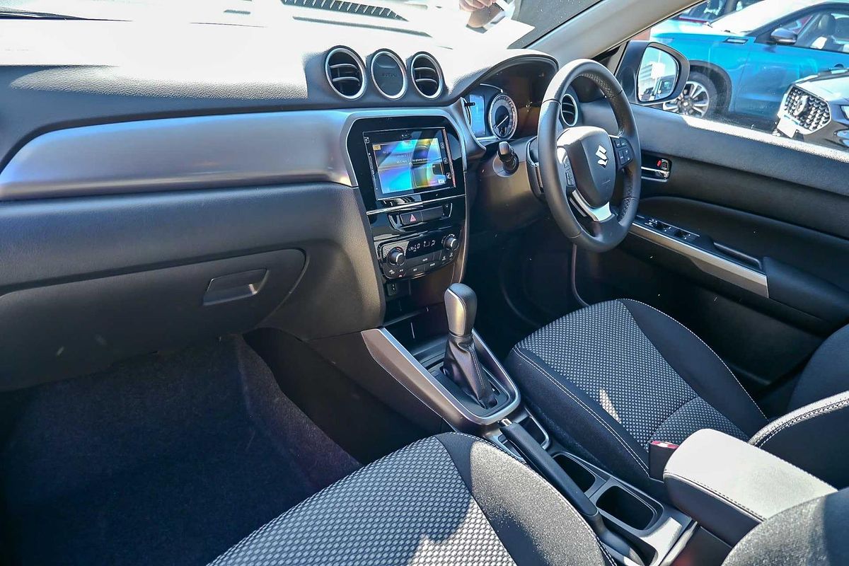 2024 Suzuki Vitara