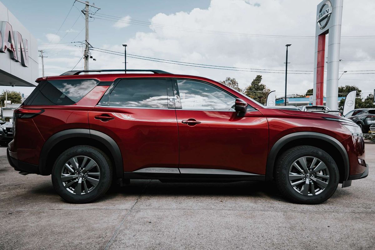 2024 Nissan Pathfinder ST-L R53