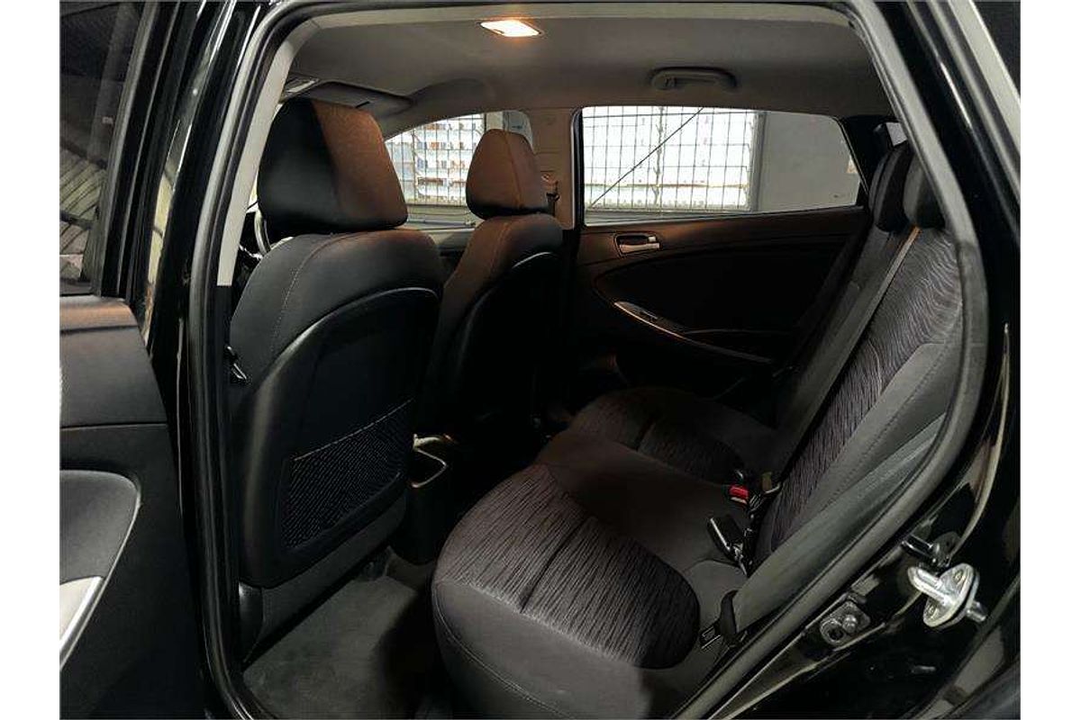 2018 Hyundai Accent Sport RB6