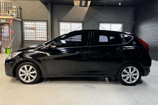 2018 Hyundai Accent Sport RB6