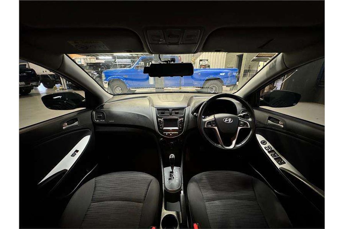 2018 Hyundai Accent Sport RB6