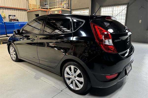 2018 Hyundai Accent Sport RB6