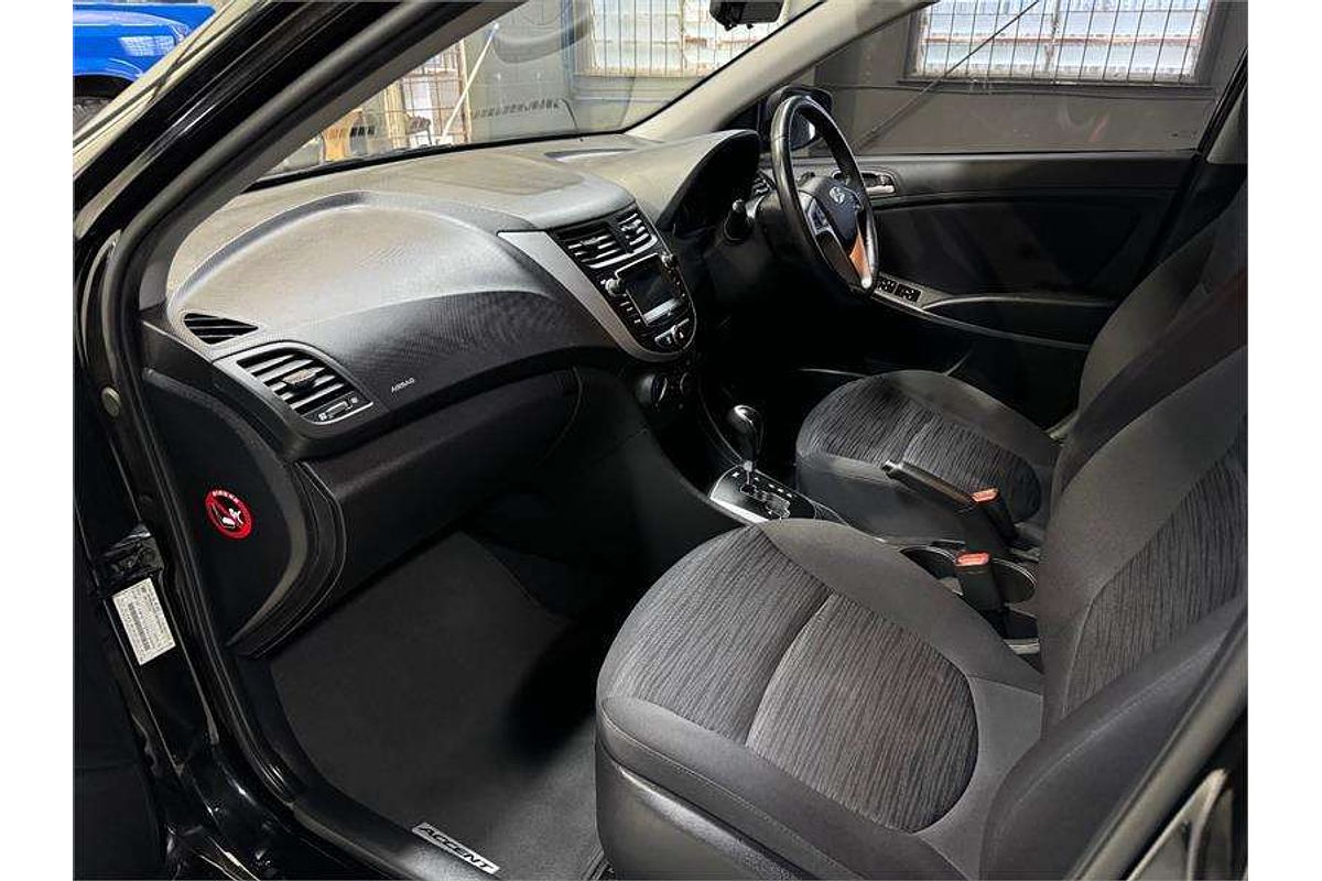 2018 Hyundai Accent Sport RB6
