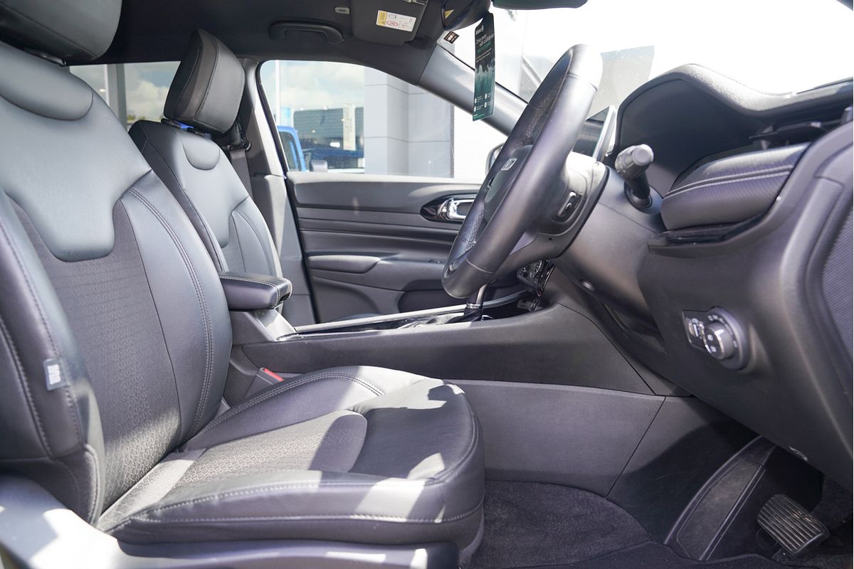 2022 Jeep Compass Night Eagle M6