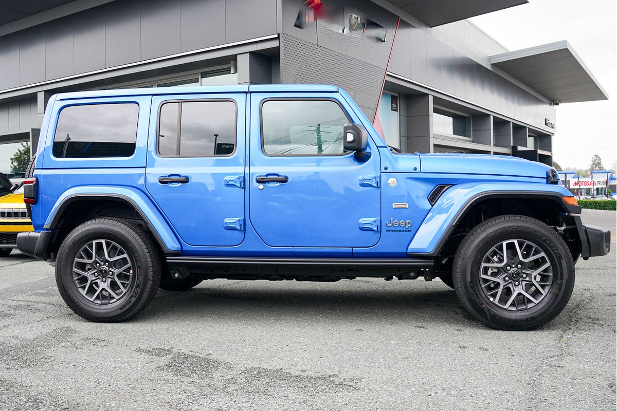 2024 Jeep Wrangler Unlimited Overland JL
