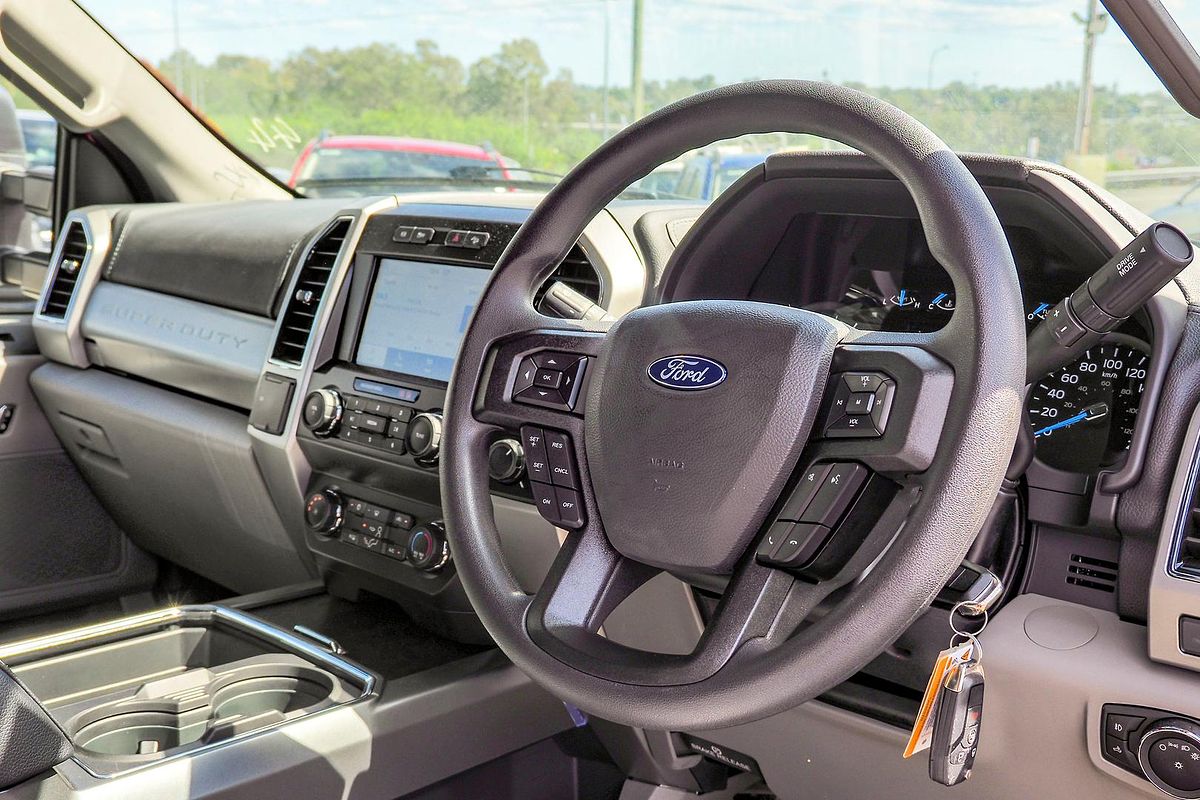 2022 Ford F250 XLT 4X4