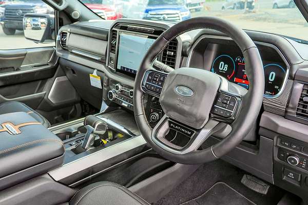 2022 Ford F-150 Platinum 4X4
