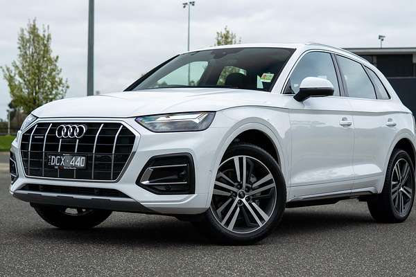 2024 Audi Q5 45 TFSI Sport FY