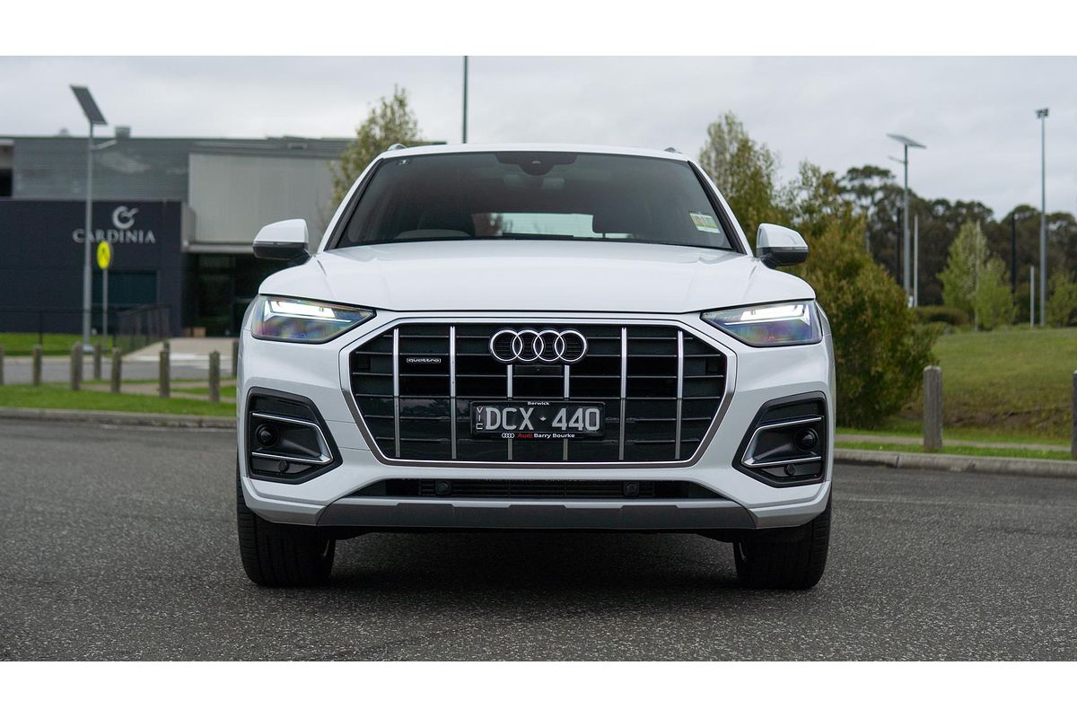 2024 Audi Q5 45 TFSI Sport FY