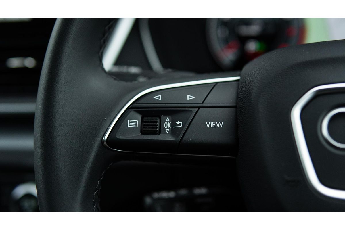 2024 Audi Q5 45 TFSI Sport FY