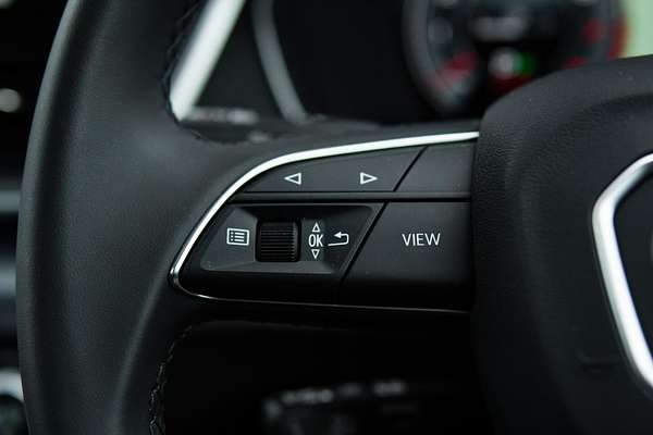 2024 Audi Q5 45 TFSI Sport FY