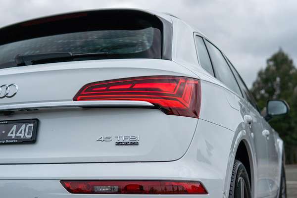 2024 Audi Q5 45 TFSI Sport FY