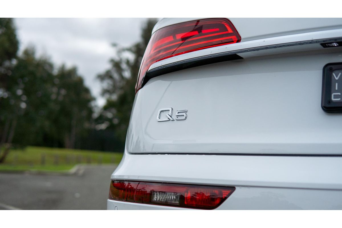 2024 Audi Q5 45 TFSI Sport FY