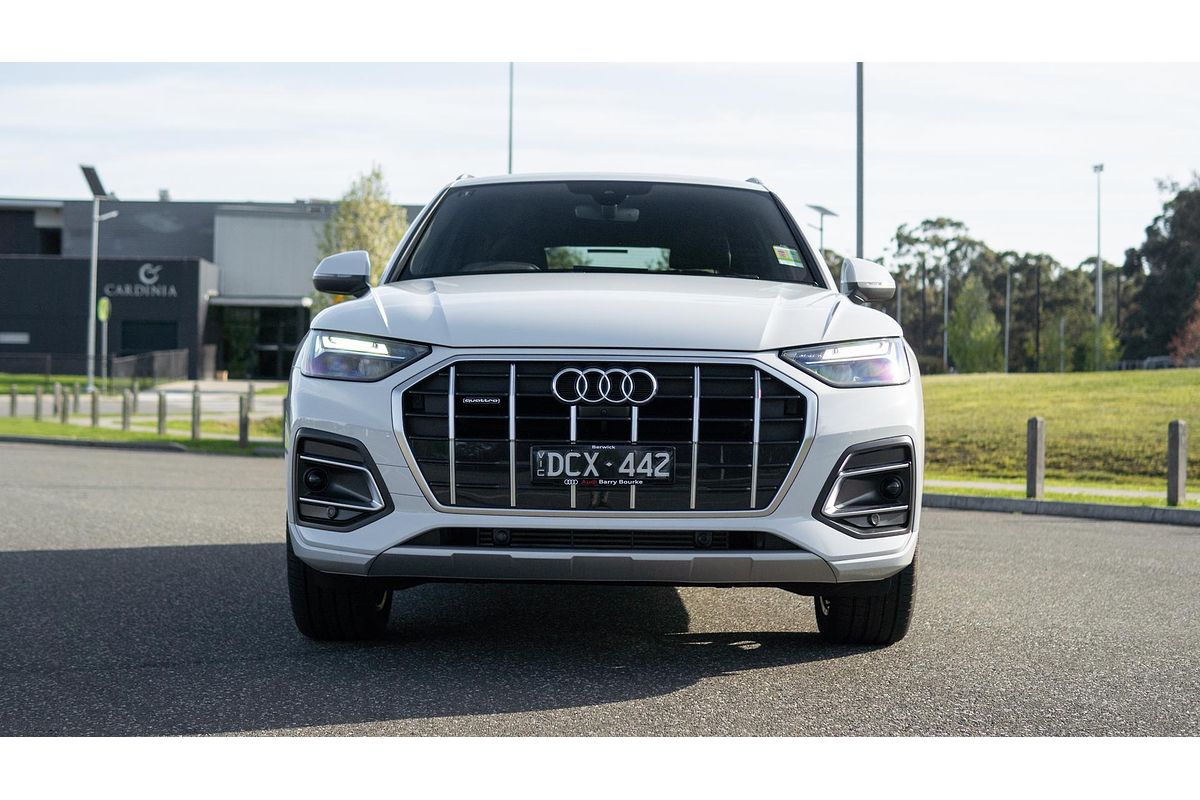 2024 Audi Q5 45 TFSI Sport FY