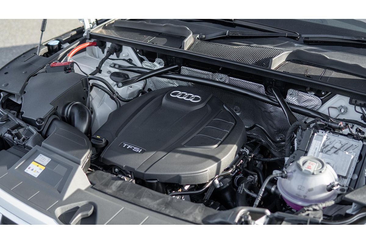 2024 Audi Q5 45 TFSI Sport FY