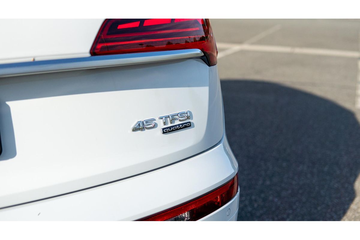 2024 Audi Q5 45 TFSI Sport FY
