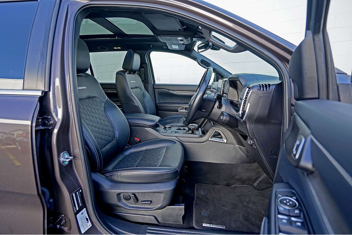2022 Ford Everest Platinum