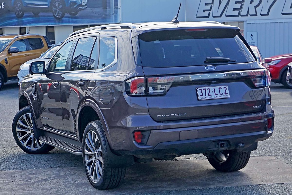 2022 Ford Everest Platinum
