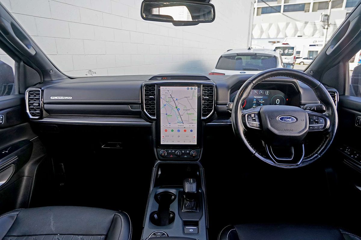 2022 Ford Everest Platinum