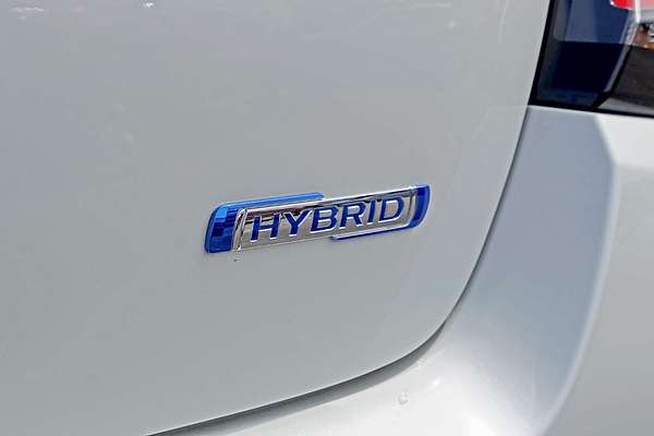 2024 Suzuki Swift Hybrid UZ