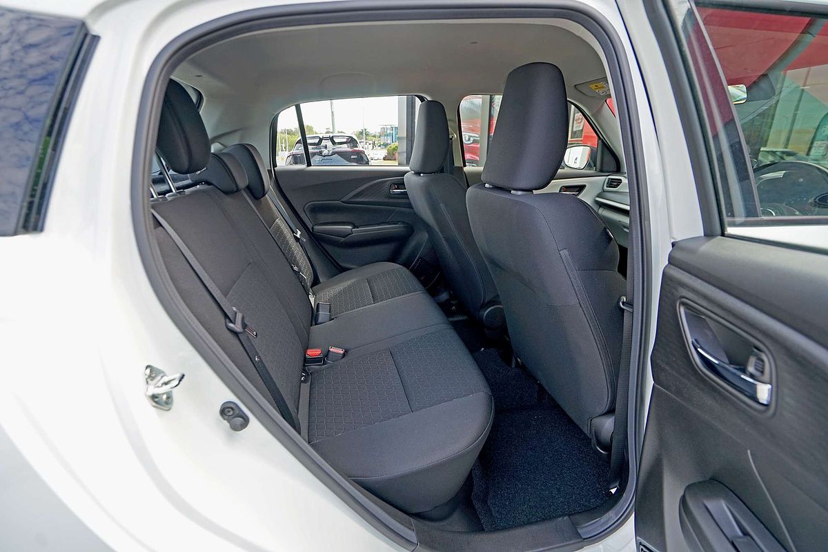 2024 Suzuki Swift Hybrid UZ