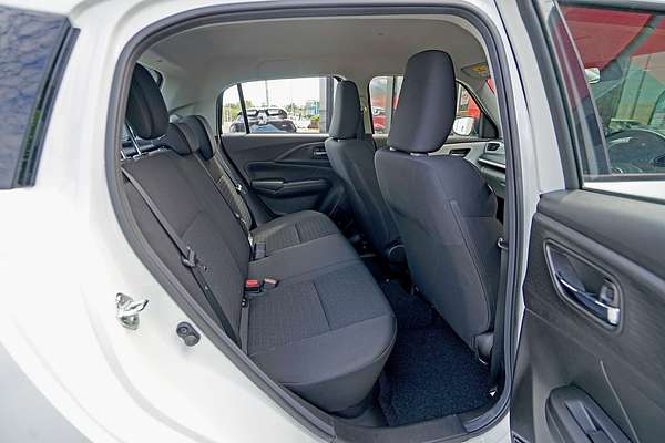 2024 Suzuki Swift Hybrid UZ