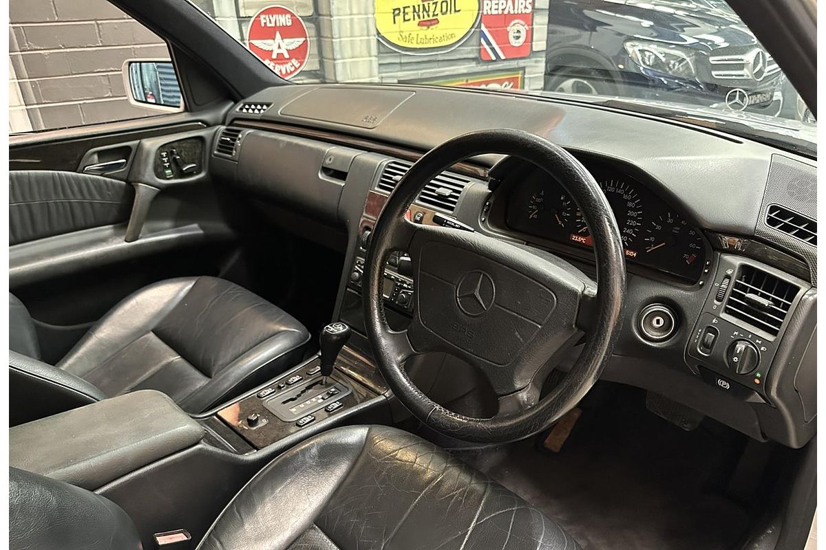 1997 Mercedes-Benz E-Class E36 AMG W210