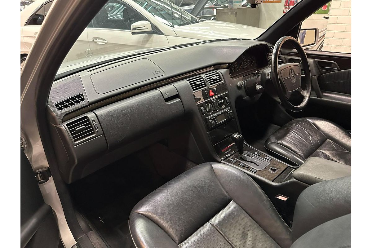 1997 Mercedes-Benz E-Class E36 AMG W210