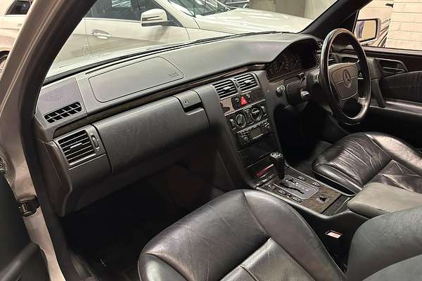 1997 Mercedes-Benz E-Class E36 AMG W210