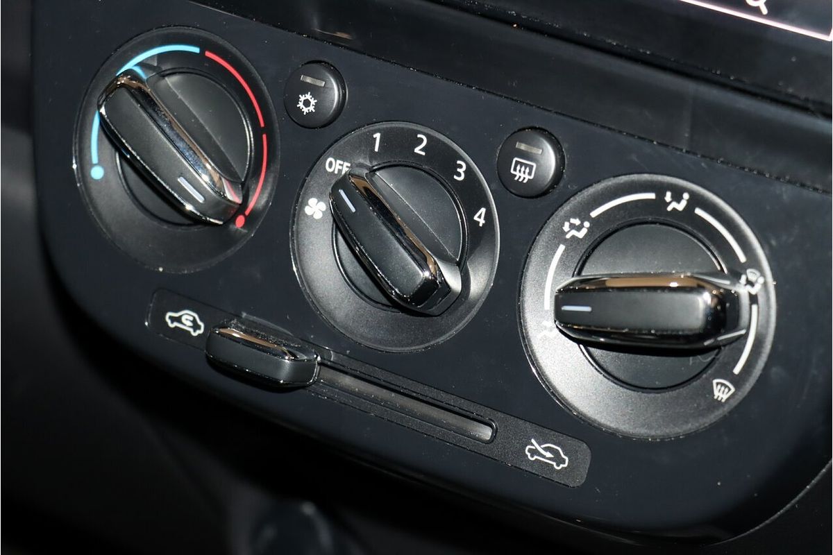 2021 Mitsubishi Mirage ES LB