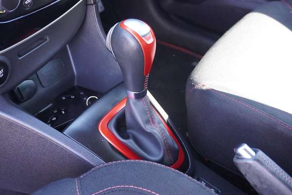 2016 Renault Clio R.S. 200 Sport IV B98