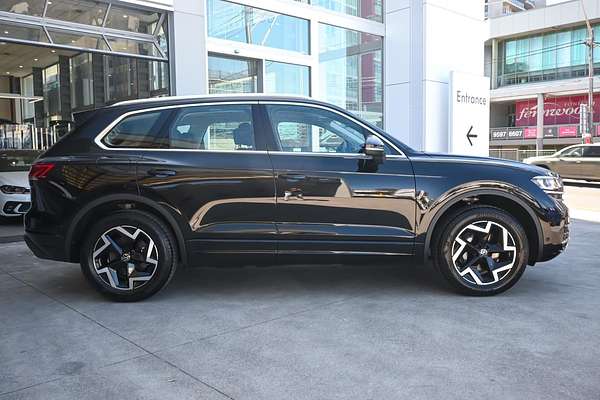2024 Volkswagen Touareg 170TDI RC