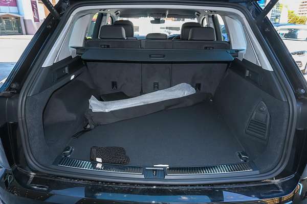 2024 Volkswagen Touareg 170TDI RC