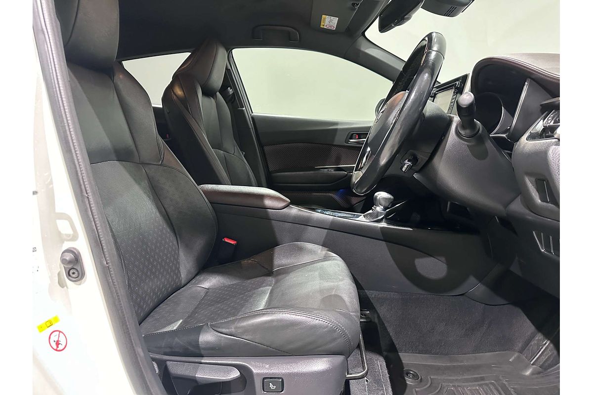 2017 Toyota C-HR Koba NGX10R