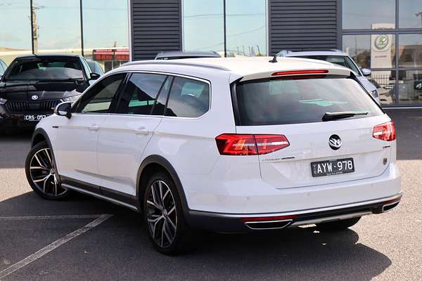 2018 Volkswagen Passat Alltrack Wolfsburg Edition B8