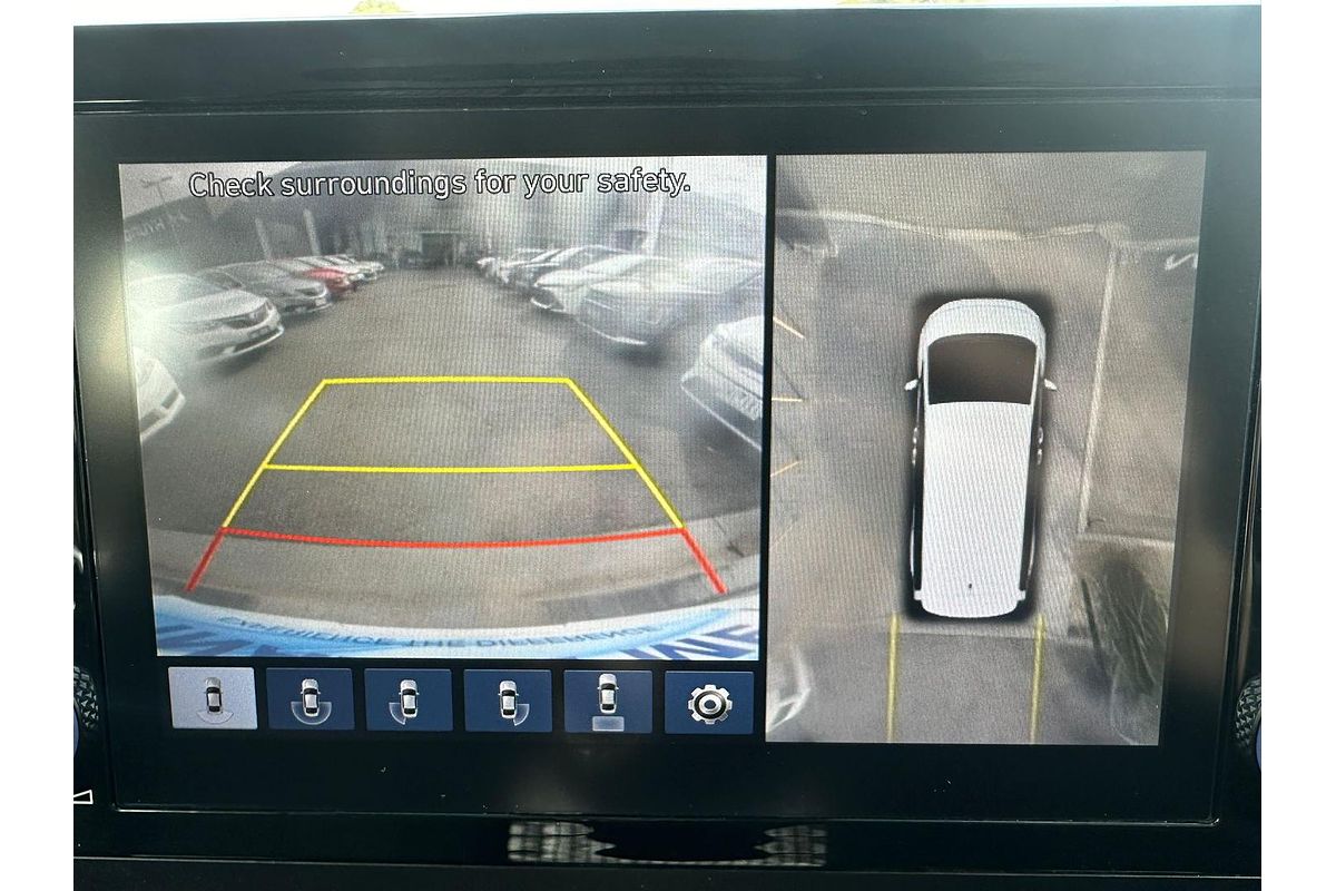 2022 Hyundai STARIA LOAD US4.V2