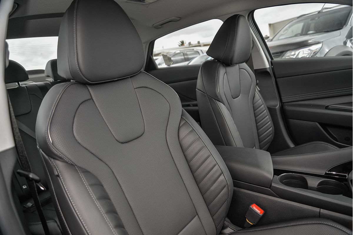 2024 Hyundai i30 Premium CN7.V2