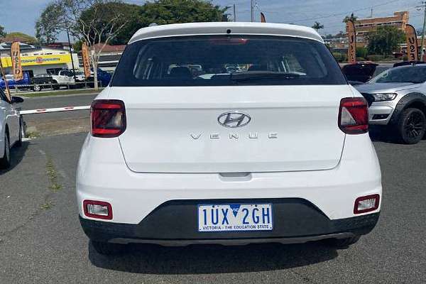2022 Hyundai Venue Active QX.V4