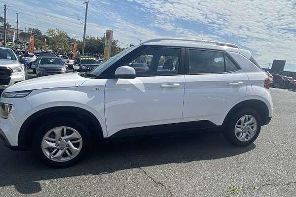 2022 Hyundai Venue Active QX.V4