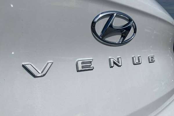 2022 Hyundai Venue Active QX.V4